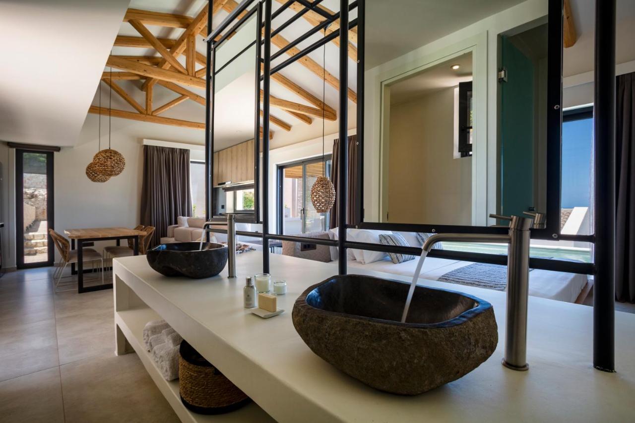 Amahle Luxury * Antipata (Erisos)