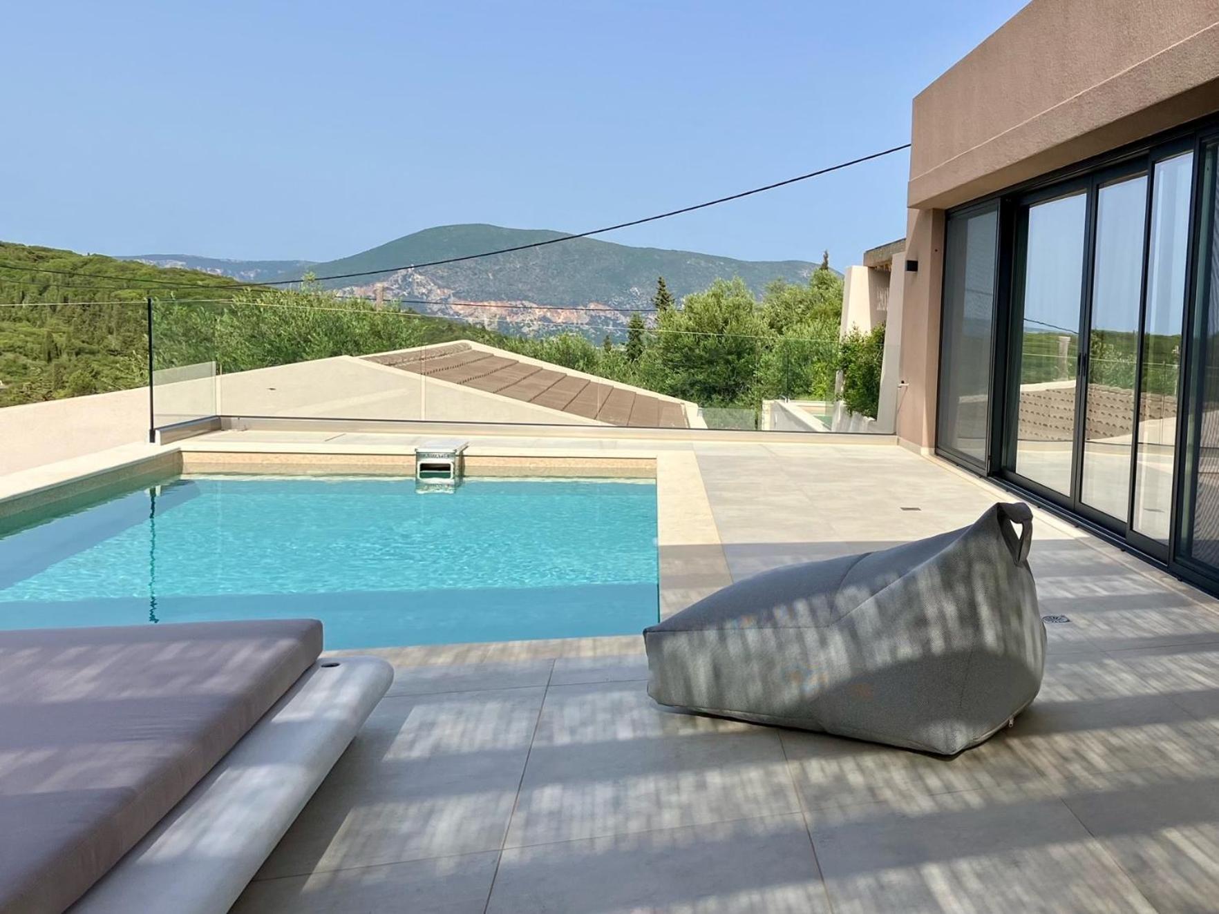 Villa Amahle Luxury Antipata (Erisos)